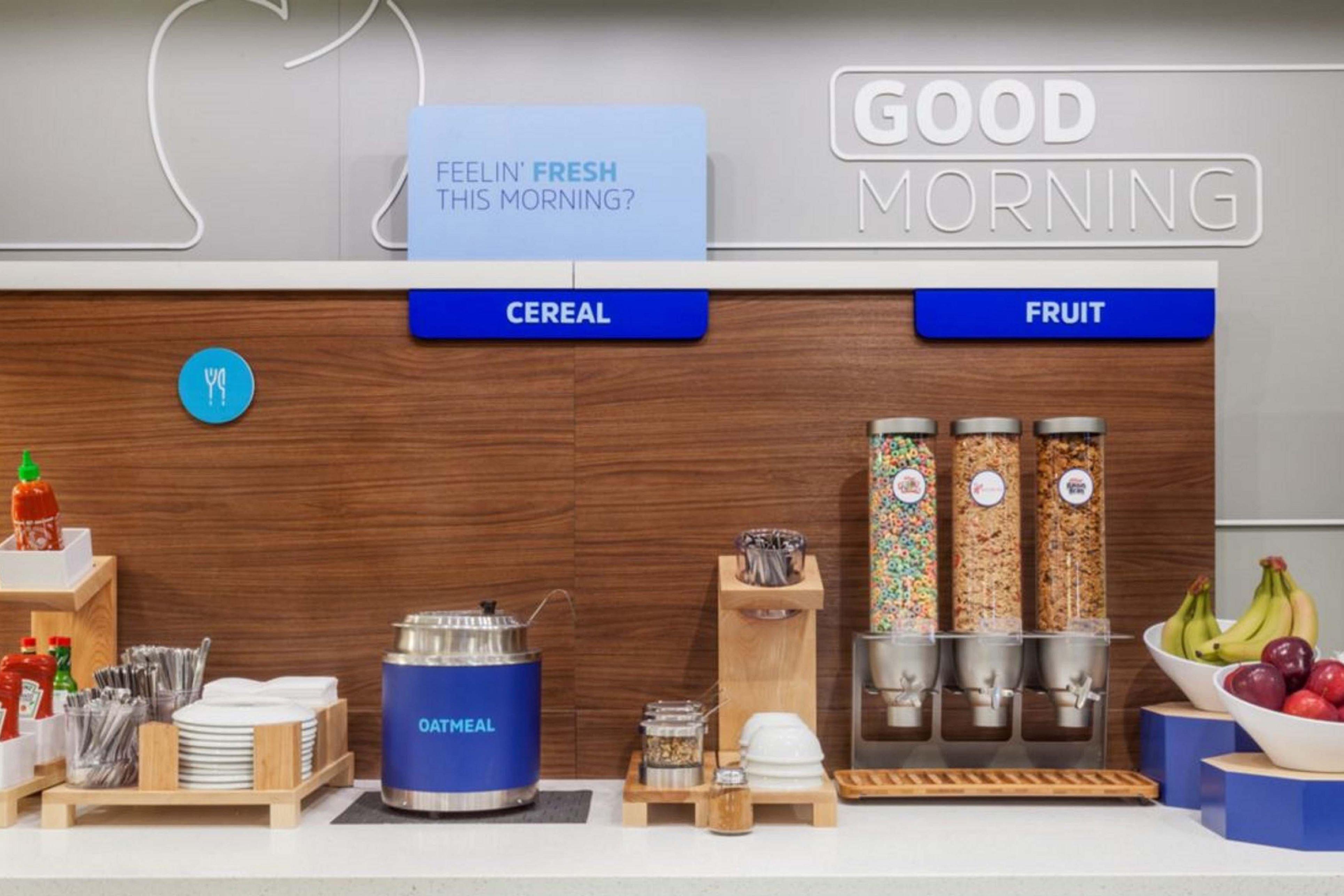 Holiday Inn Express Hotel & Suites Plainview By Ihg Eksteriør billede